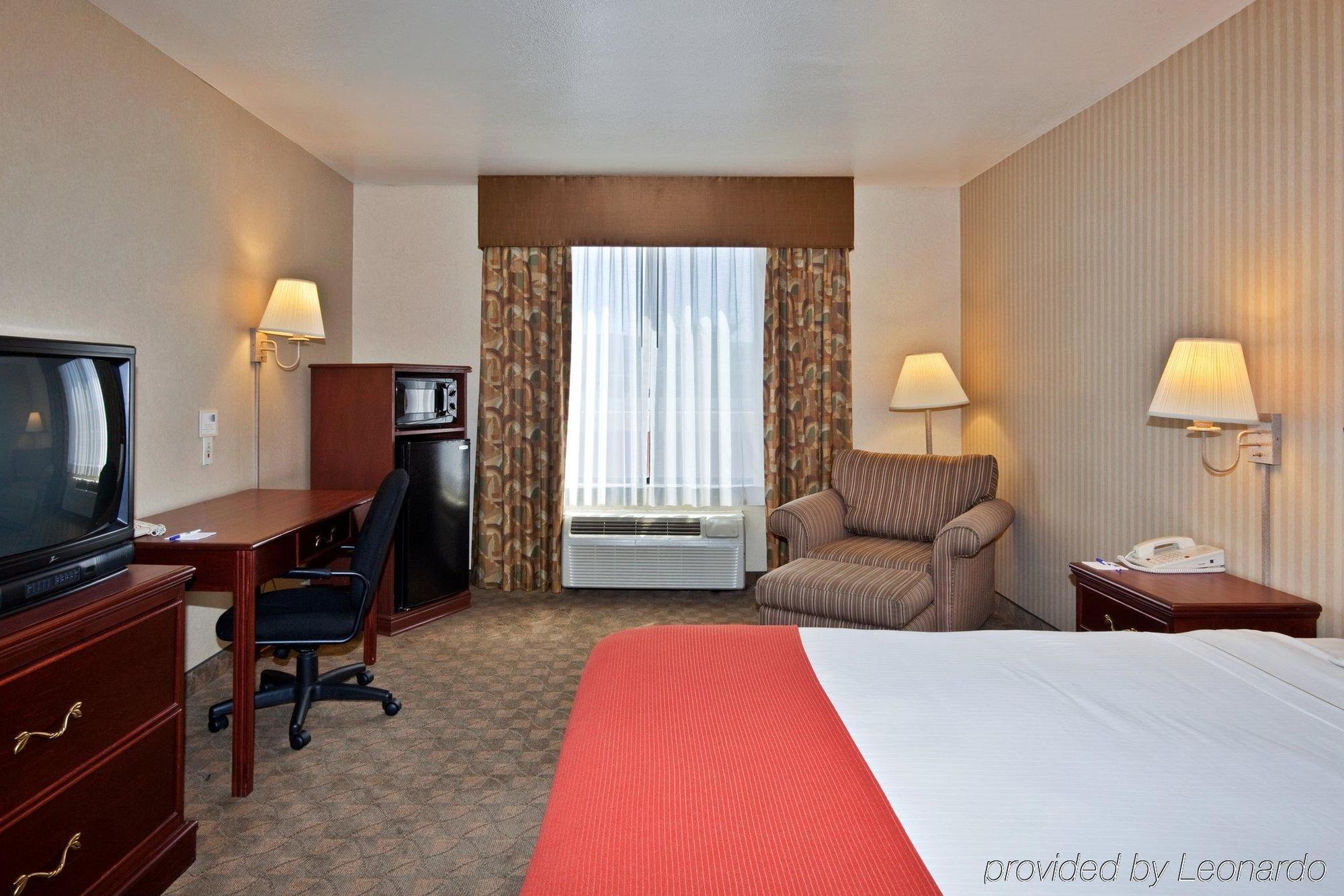 Holiday Inn Express Hotel And Suites - Henderson, An Ihg Hotel Las Vegas Room photo